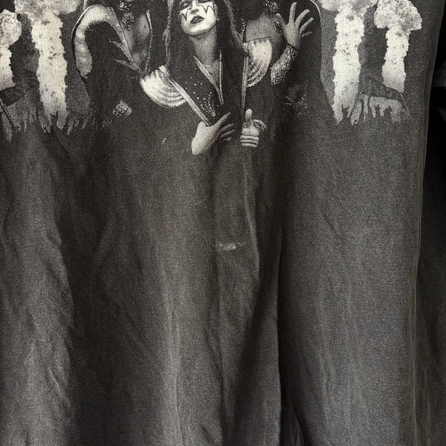 Vintage Kiss Tee (size L)