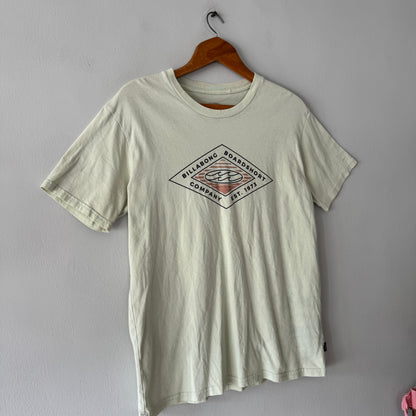 Billabong Tee (size M)