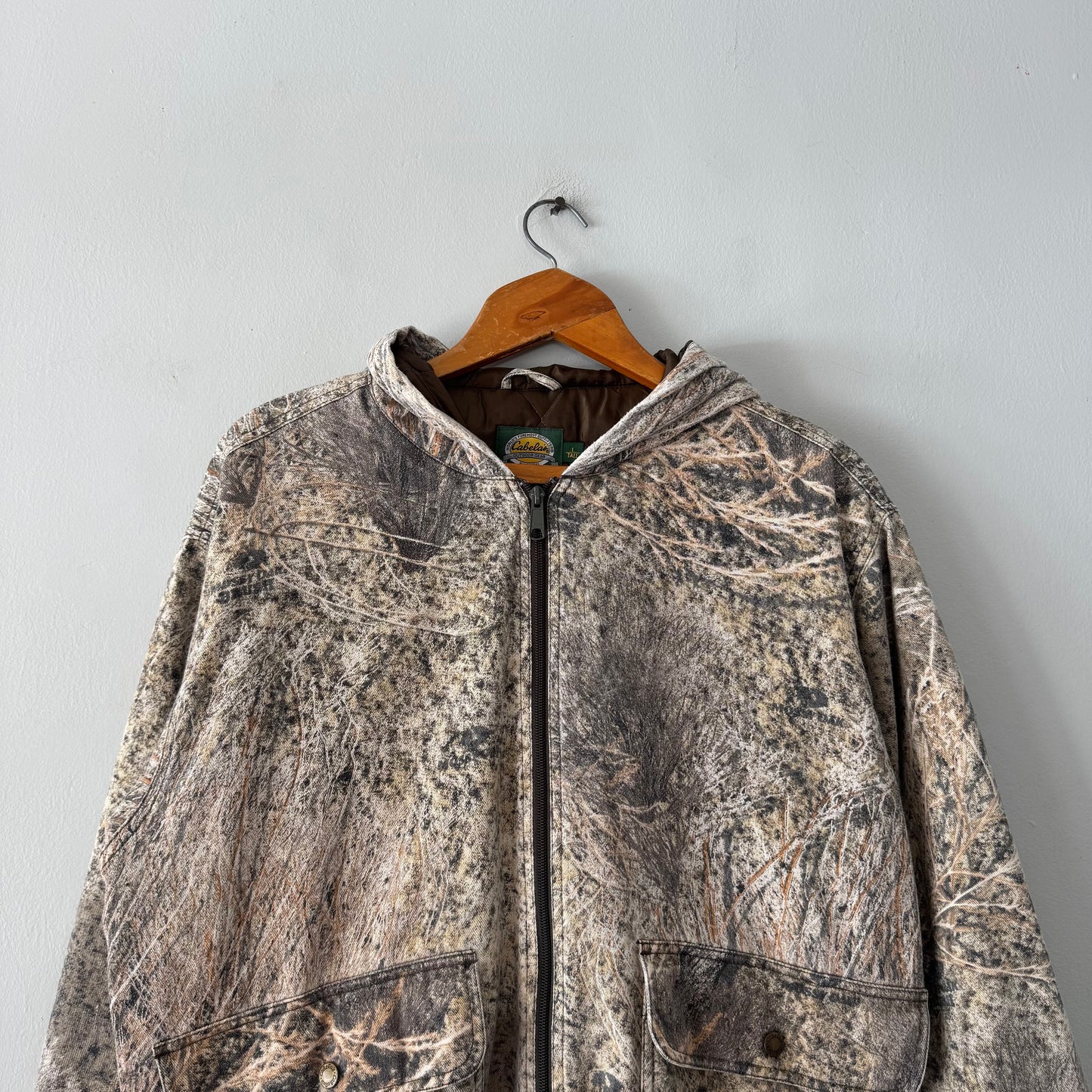 Vintage Cabela’s Camo Jacket (size L)