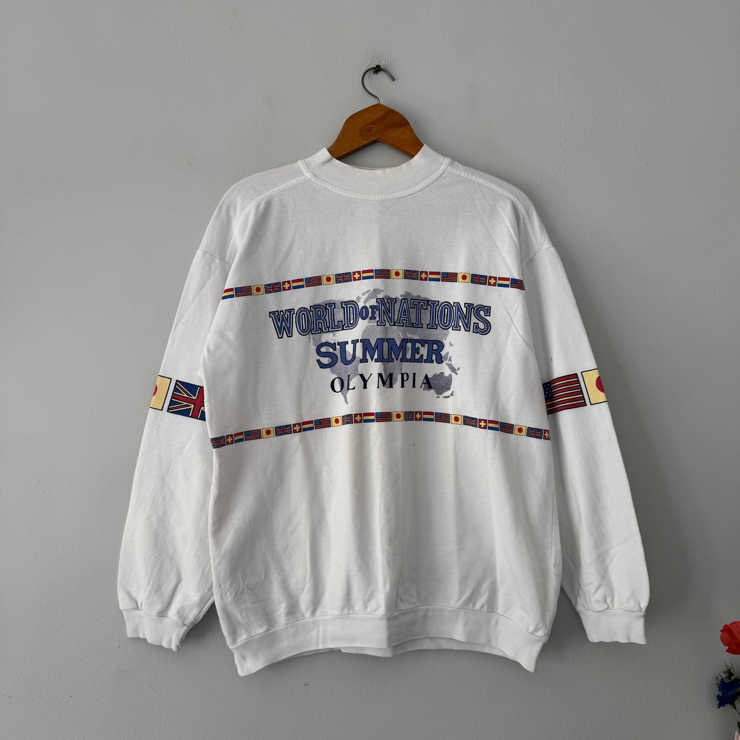 Vintage Sweater (size L-XL)