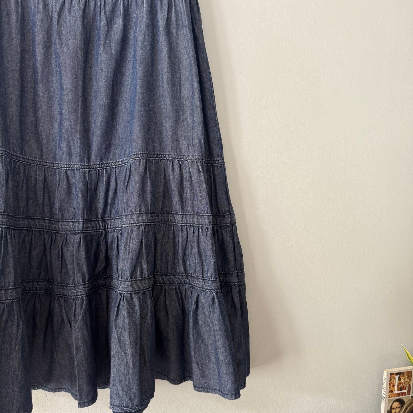 Quality Denim Skirt (size 10-12)