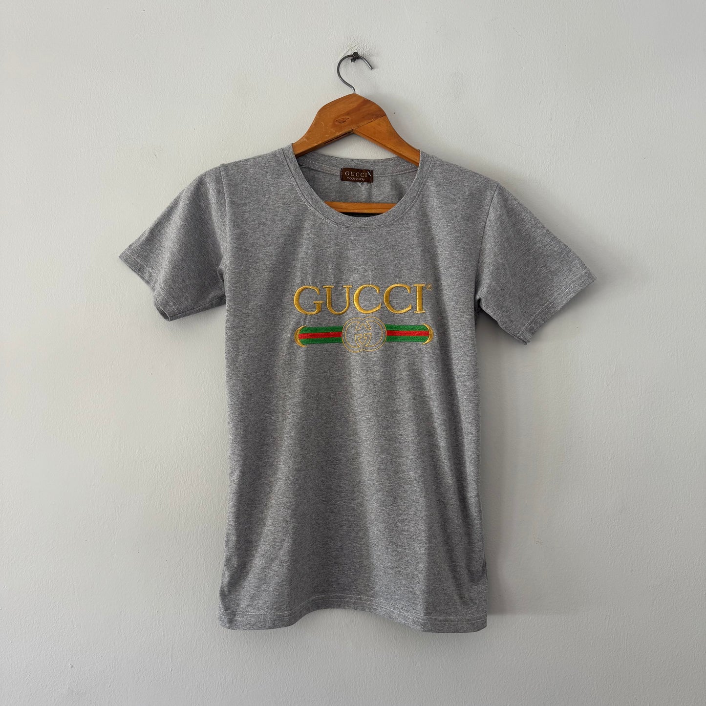 ‘Gucci’ tee (size S)