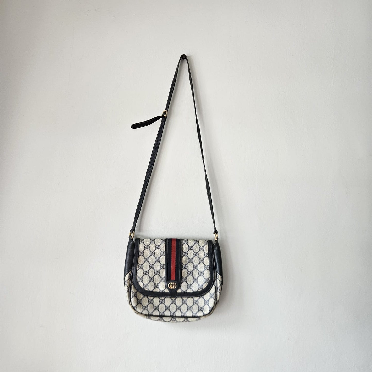 Vintage Crossbody Bag