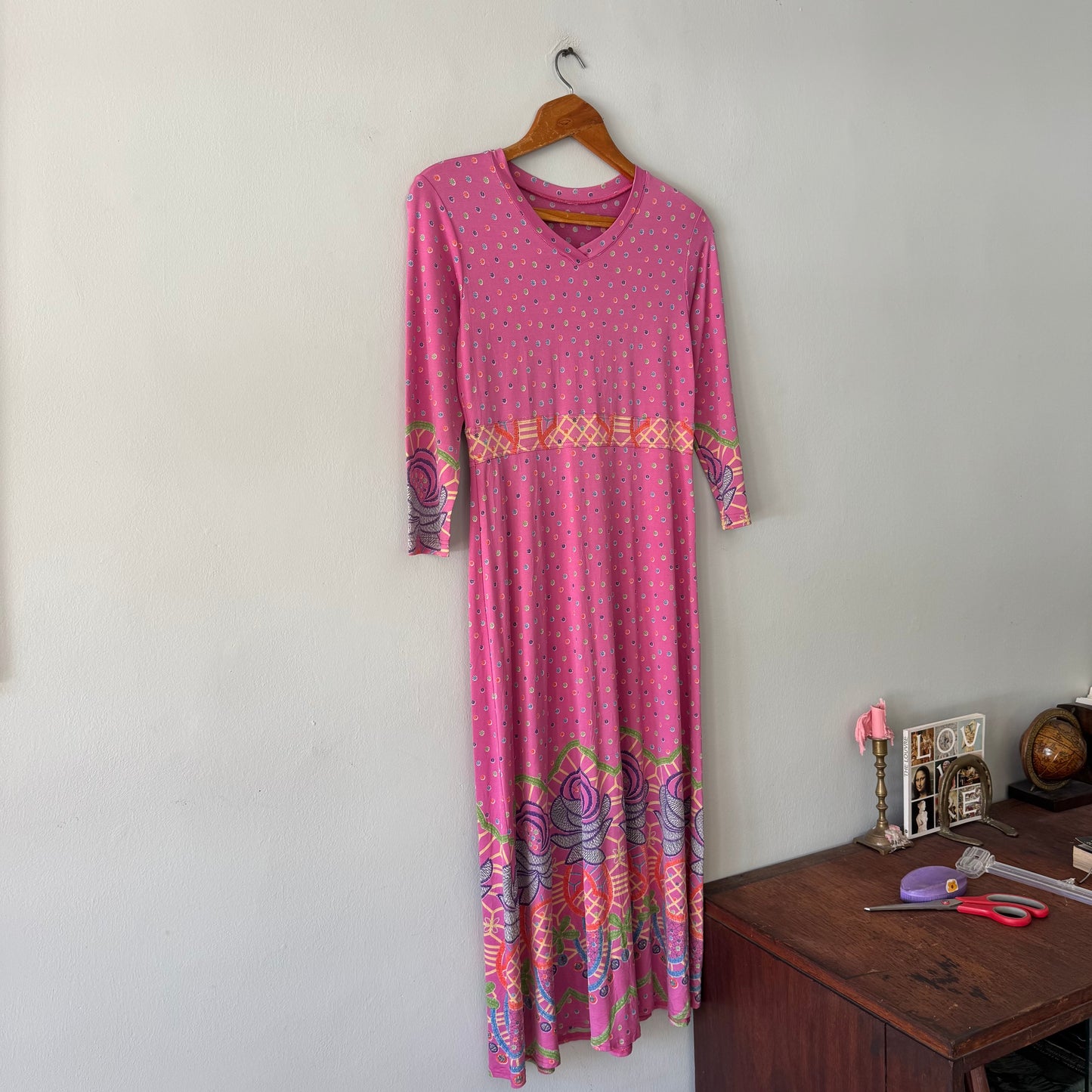 Floral Stretchy Dress (size M