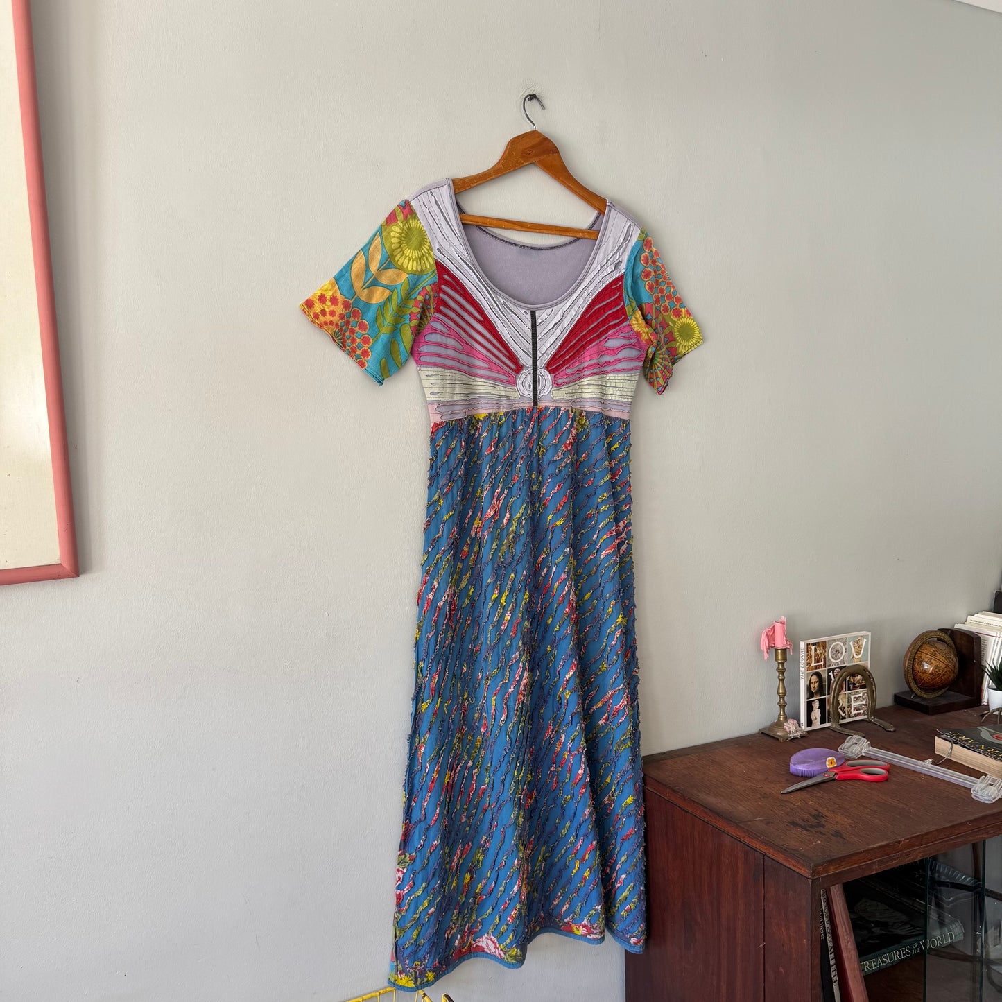 Detailed Dress (size L)